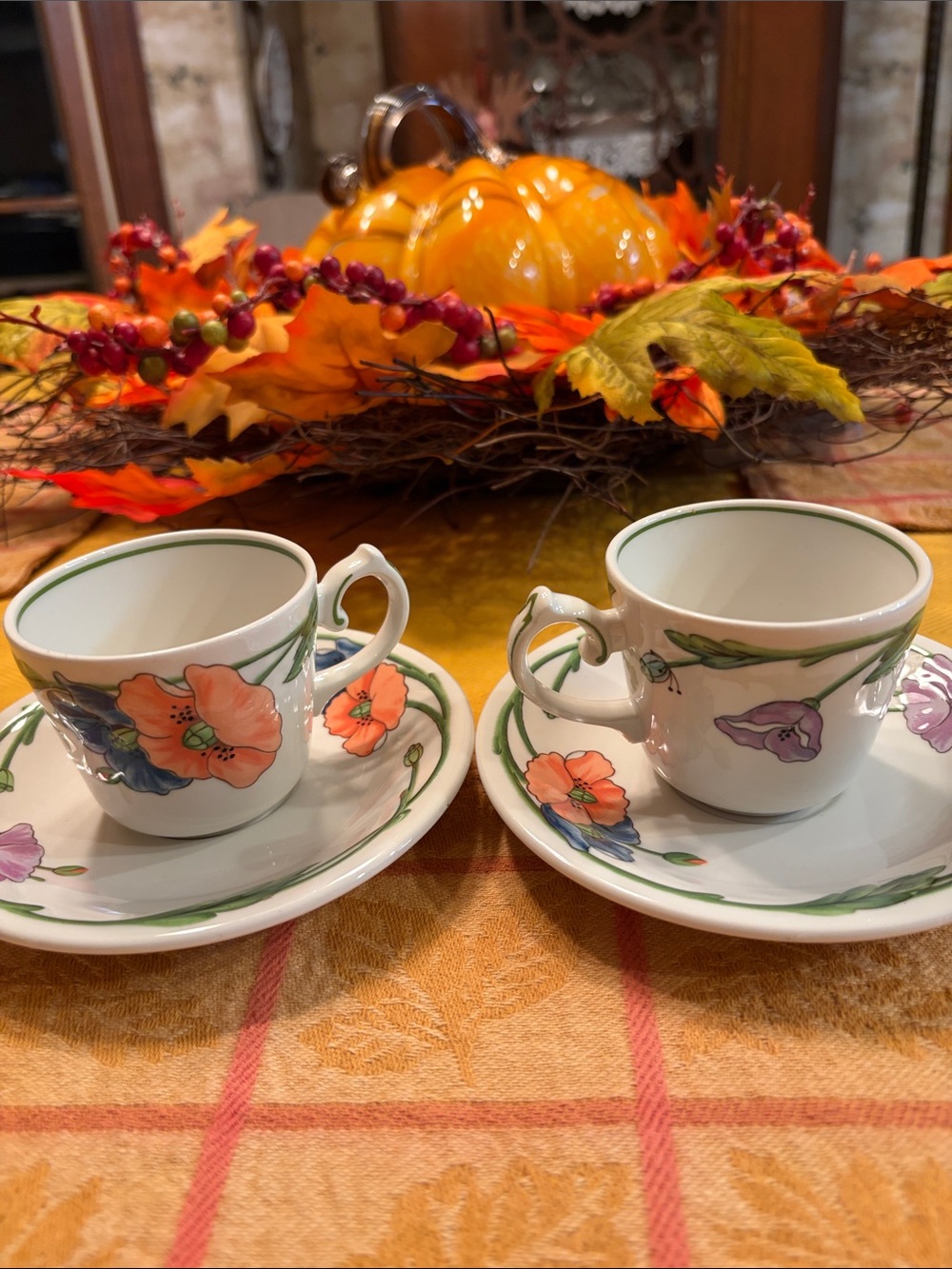2 sets Floral Porcelain Tea Cup and Saucer Set in Orange and Green